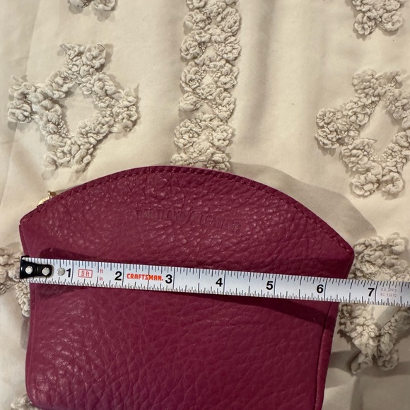 Portland Leather Seashell Pouch - Large color Iris - Picture 3 of 5